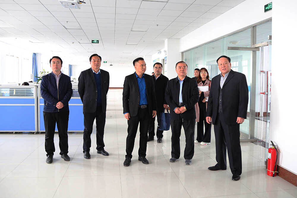 热烈欢迎济宁市司法局领导莅临集团参观考察